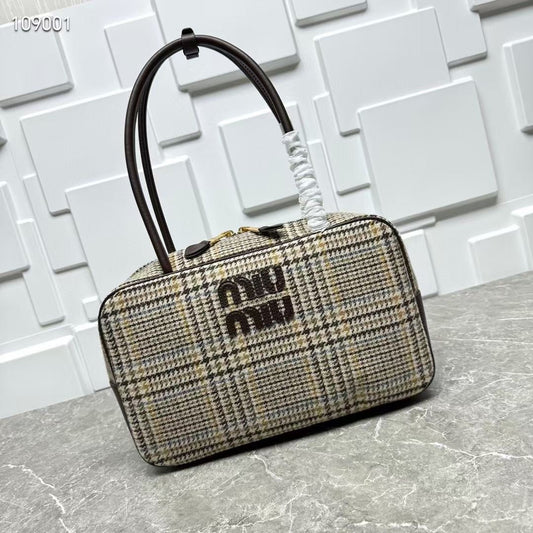 Miu miu bag