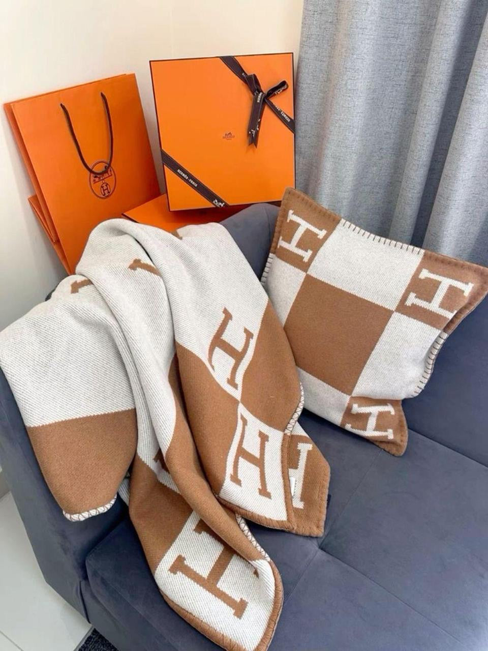 Hermes blanket & pillow cover