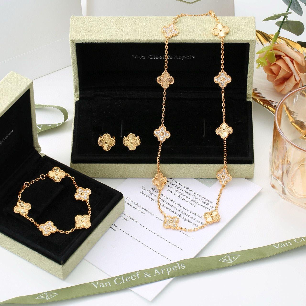 Van cleef jewelry set