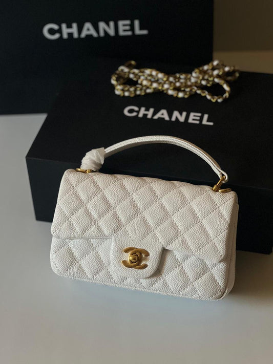 Chanel bag - white