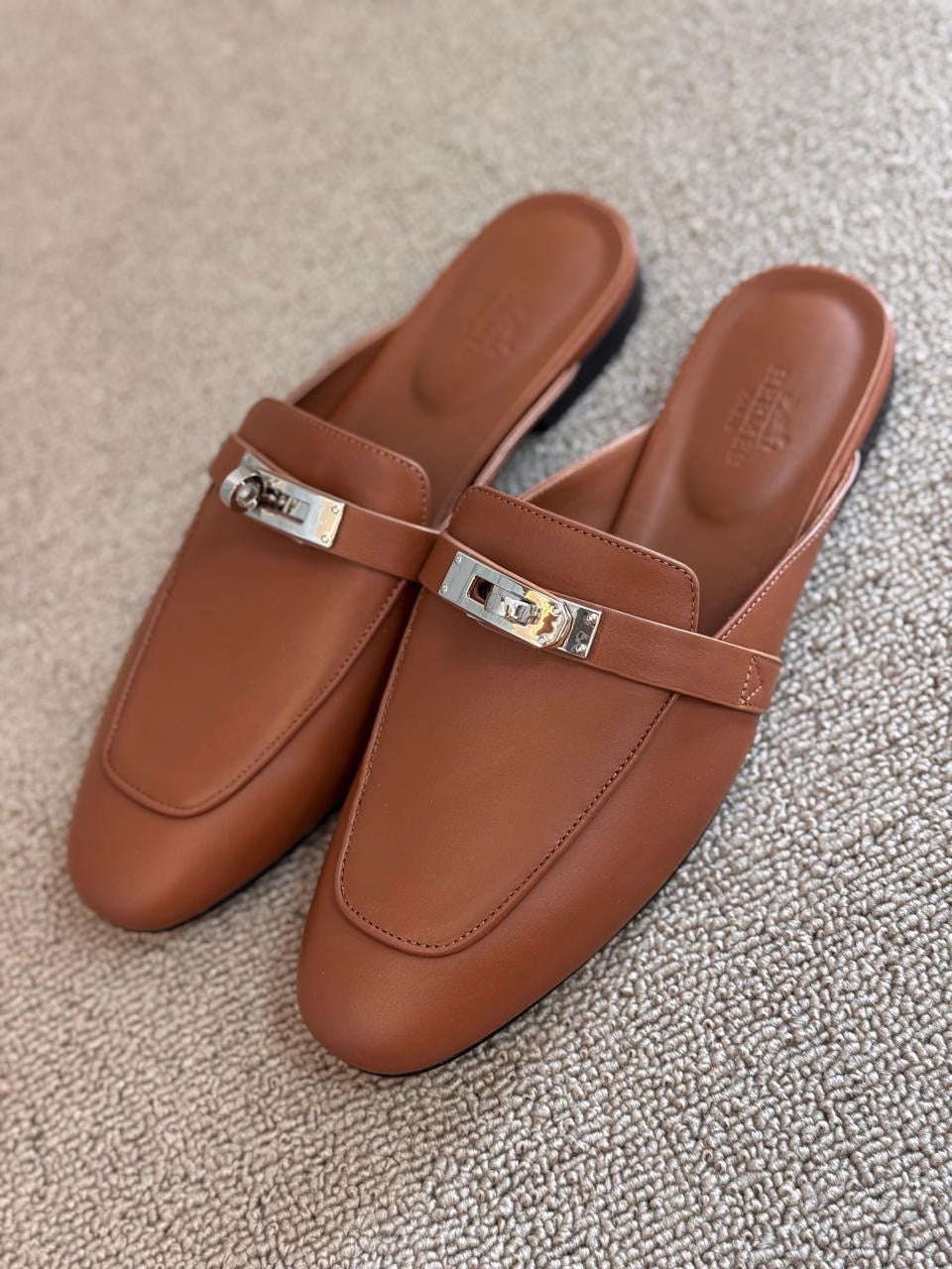 Hermes mules