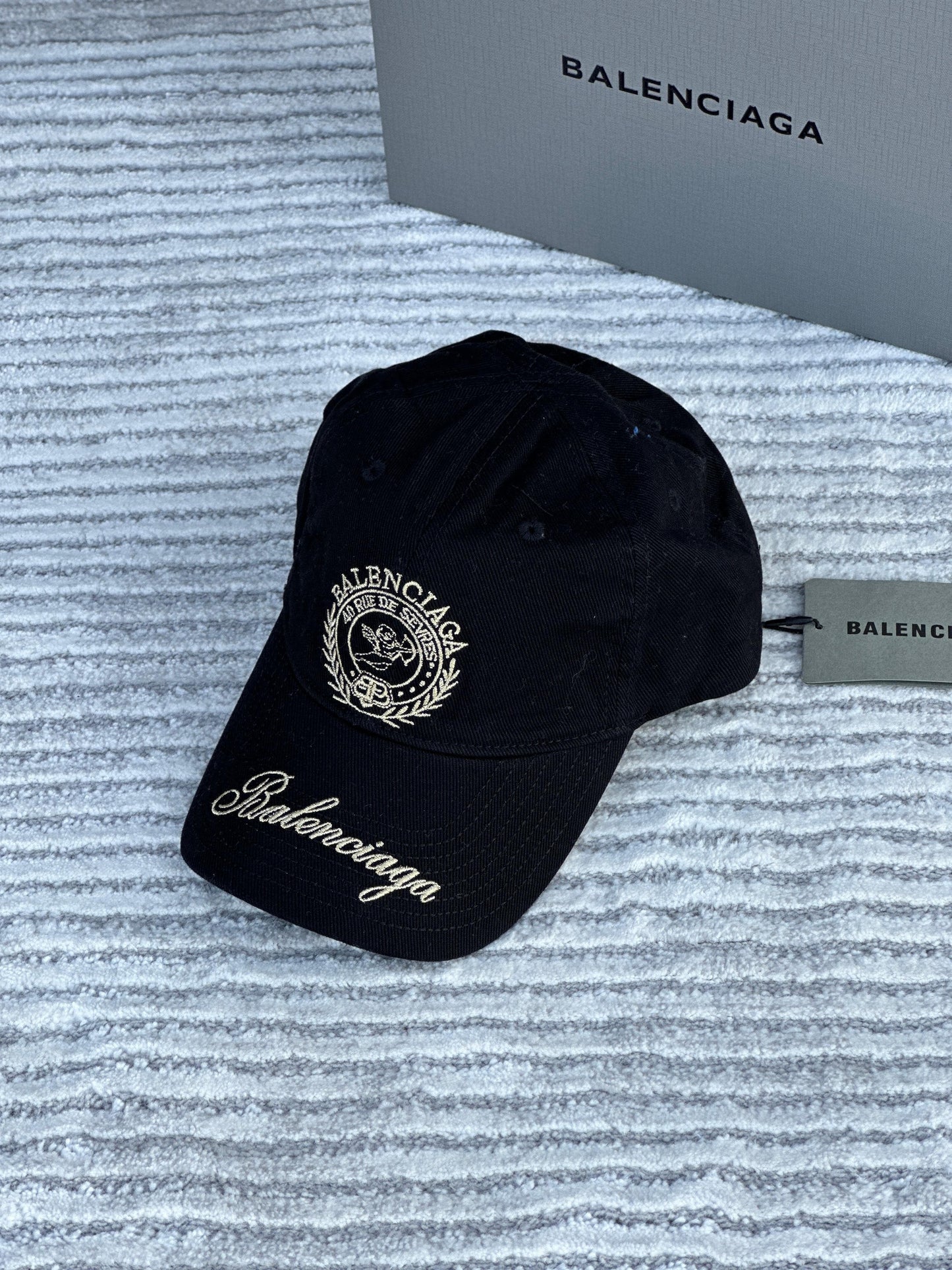 Balenciaga cap