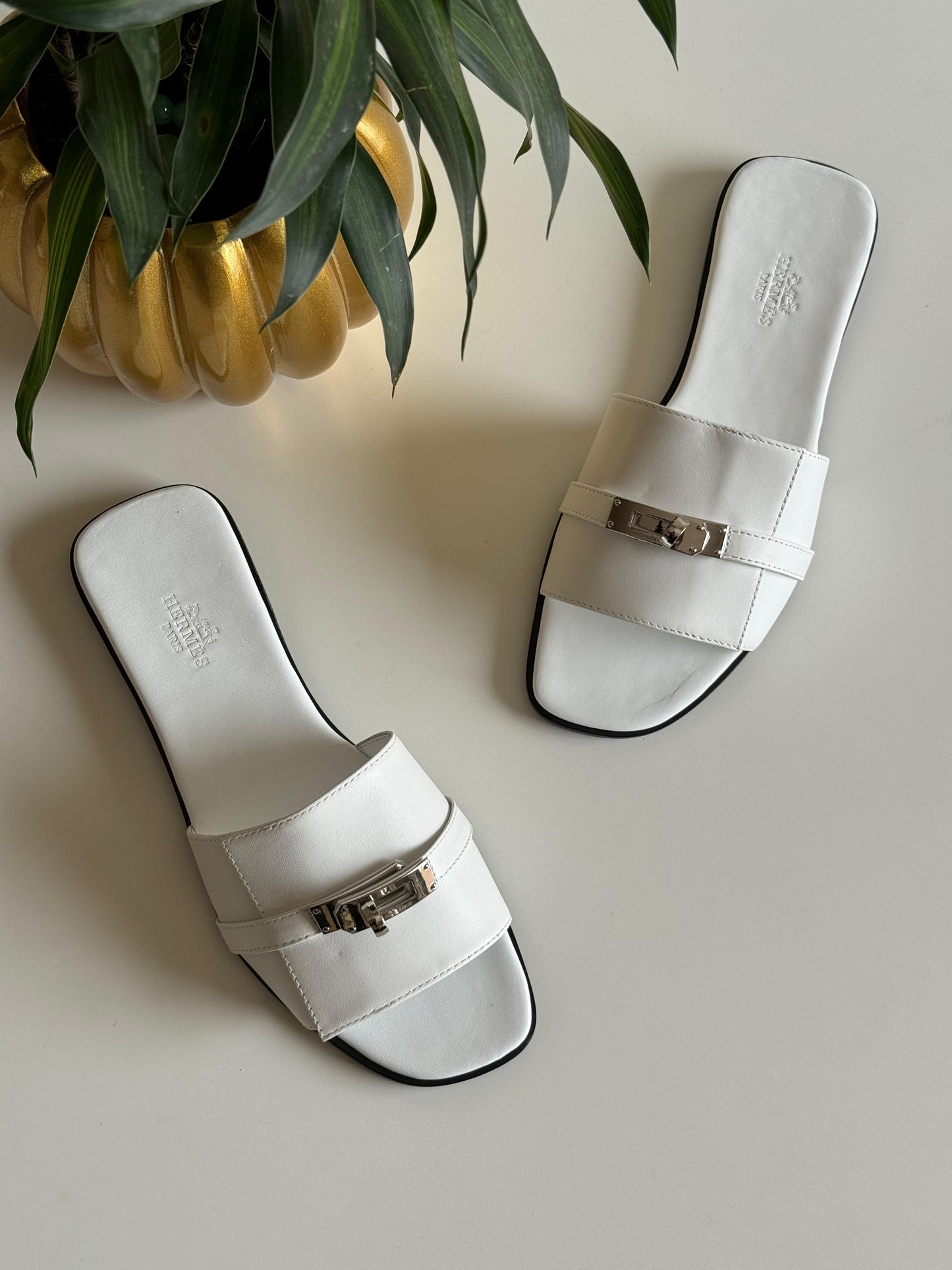 Hermes slippers