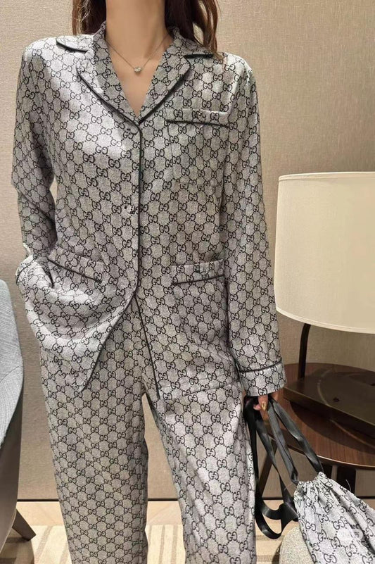 Gucci clothes set