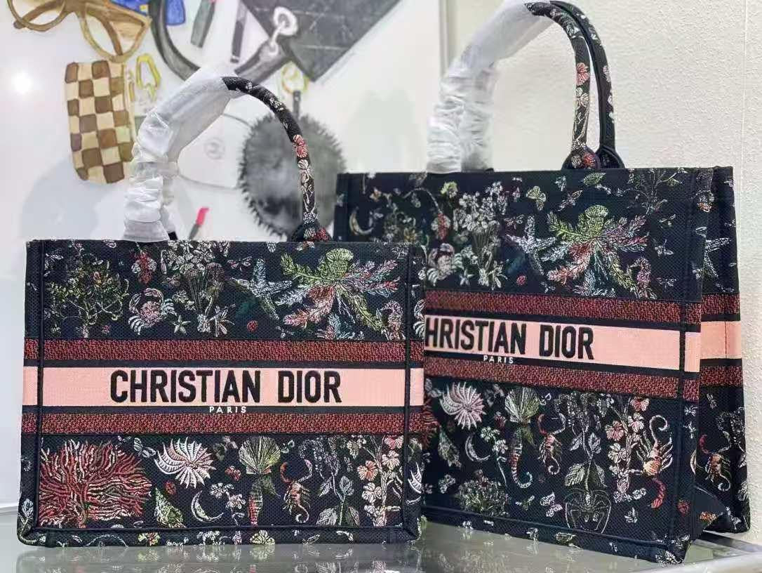 Lady dior bag