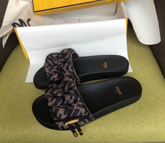 Fendi slippers