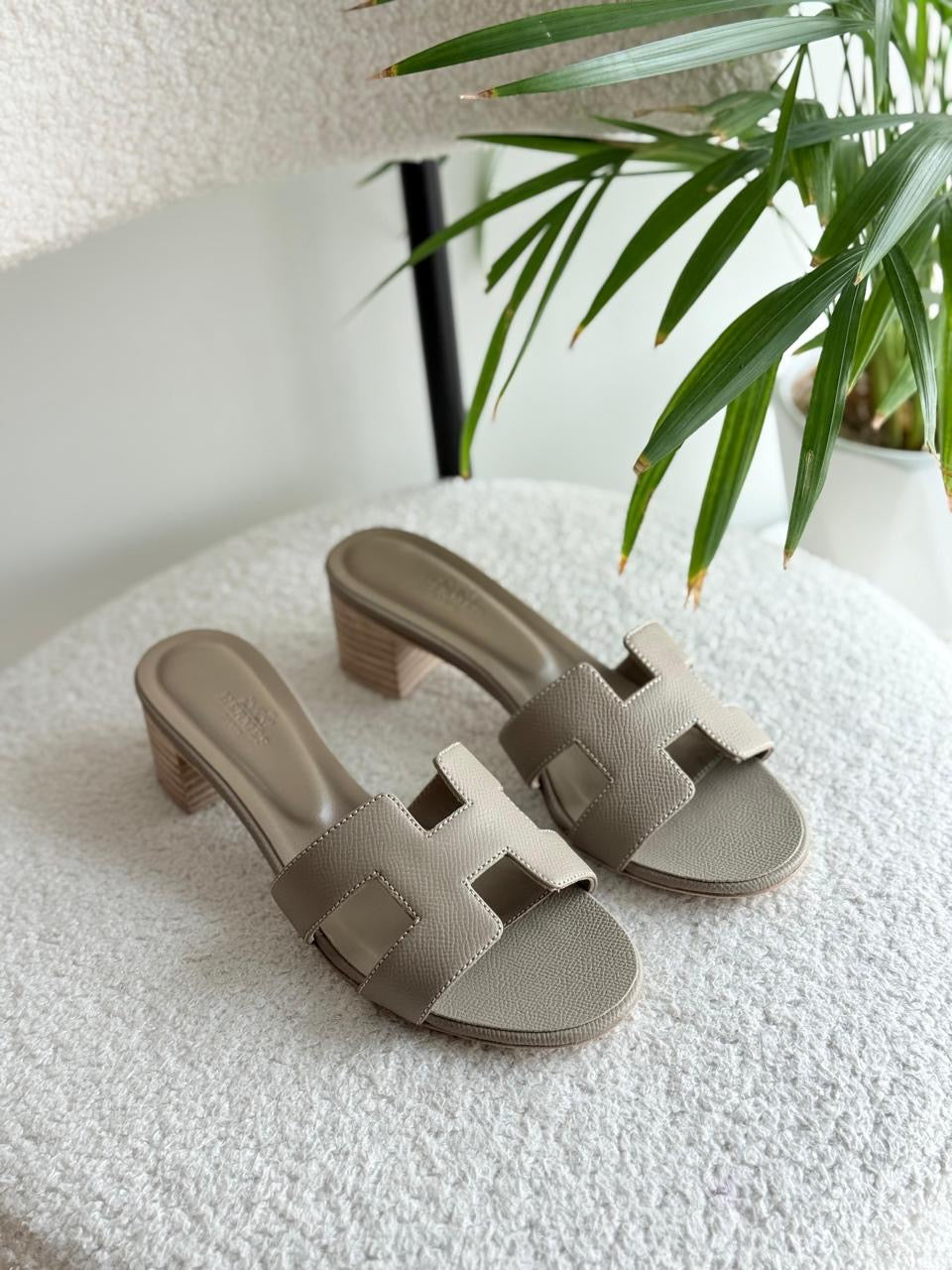 Hermes sandals heels