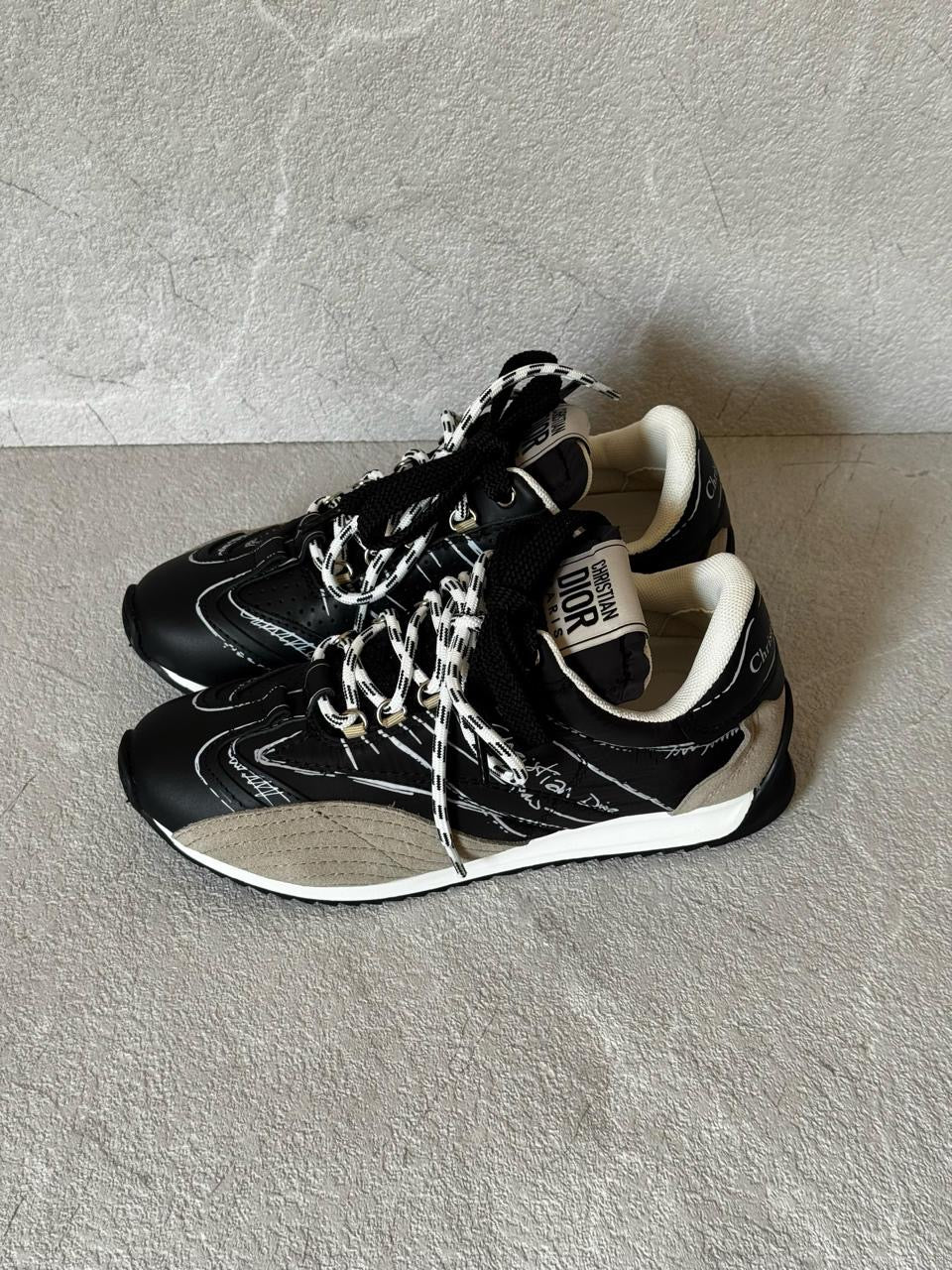 Dior sneakers
