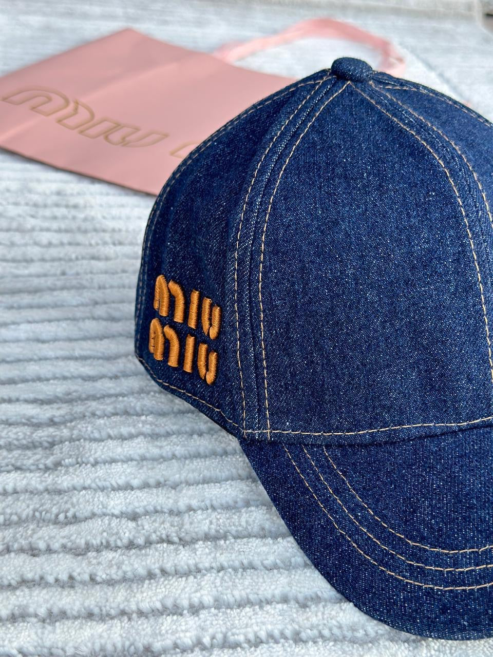Miu miu cap