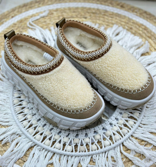 Ugg mules