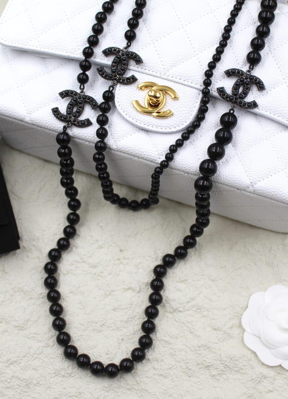 Chanel necklace - pearl - long