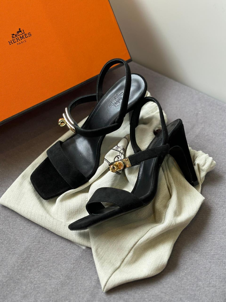Hermes sandals heels