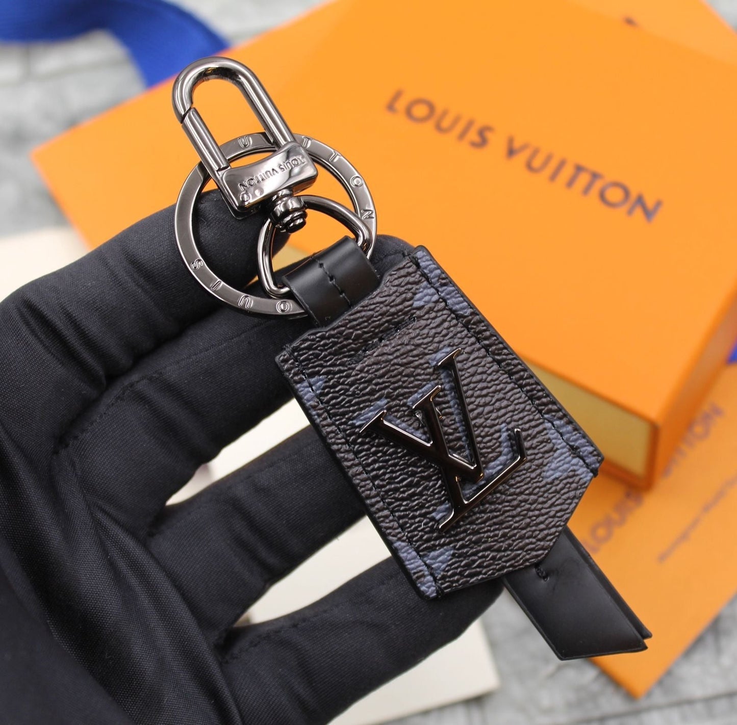 Lv keychain