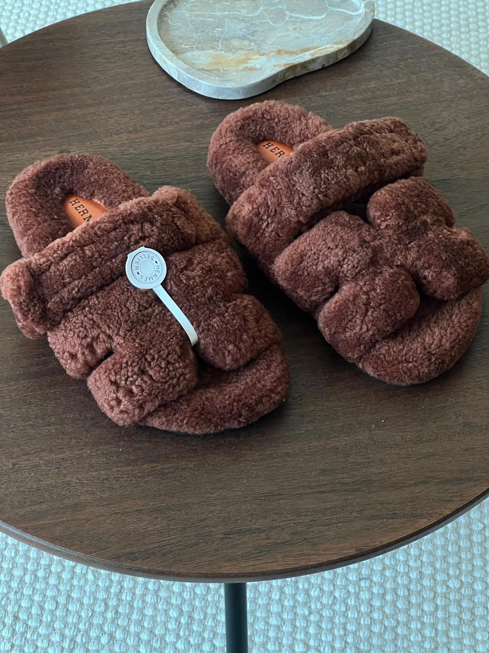 Hermes slippers chypre with fur