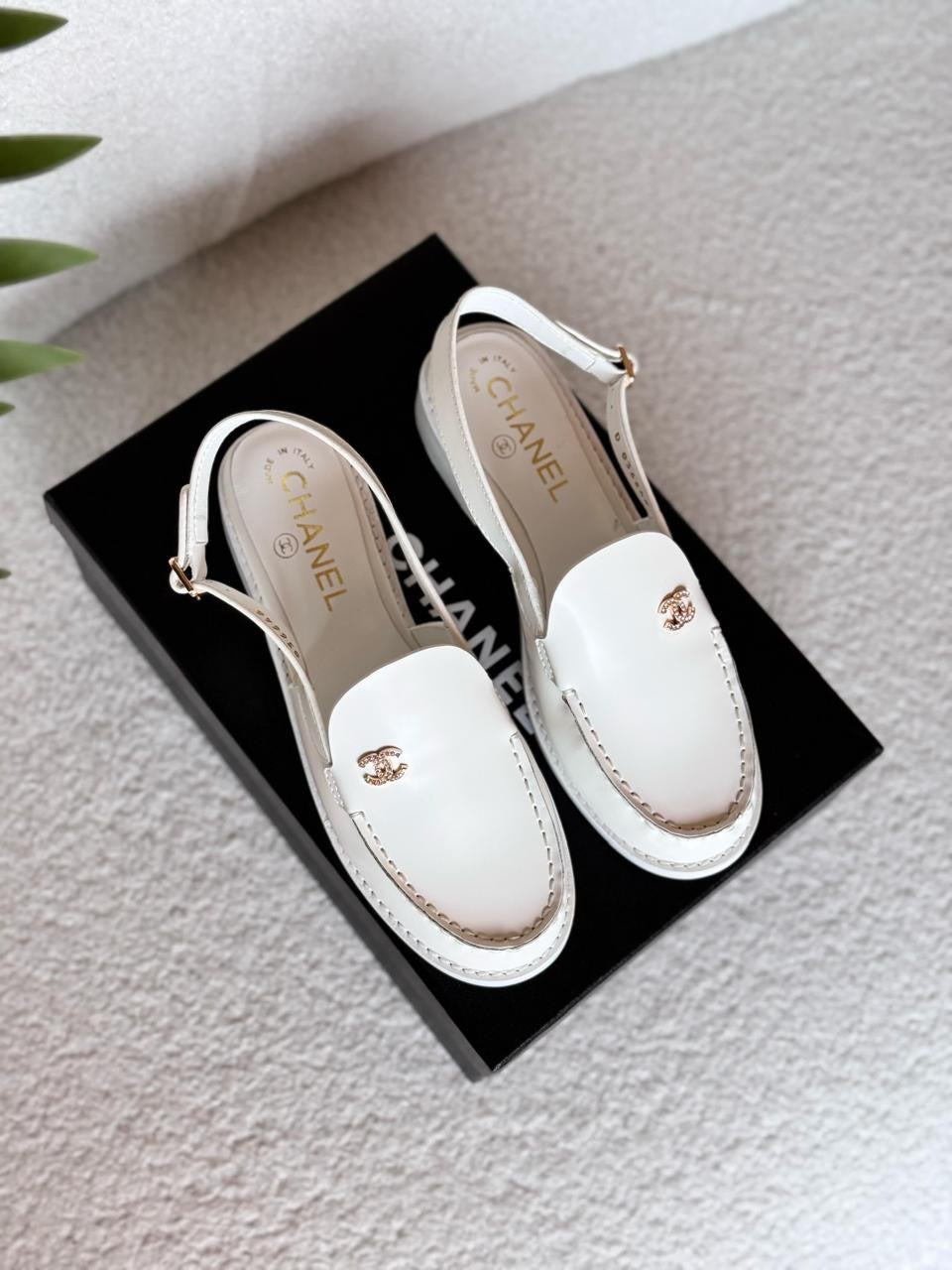 Chanel loafers - flat mules