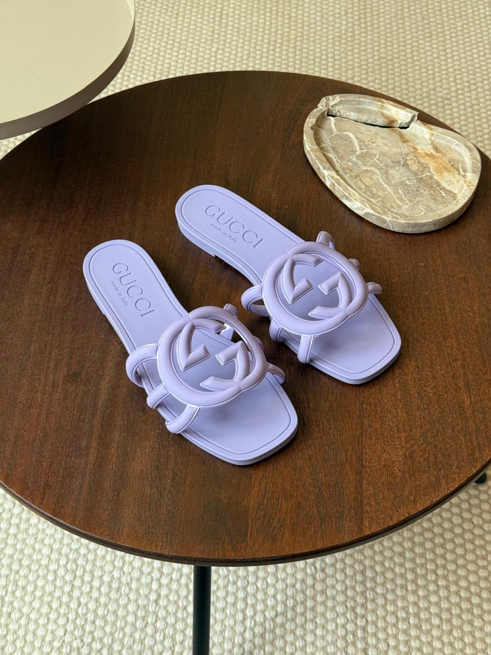 Gucci slippers