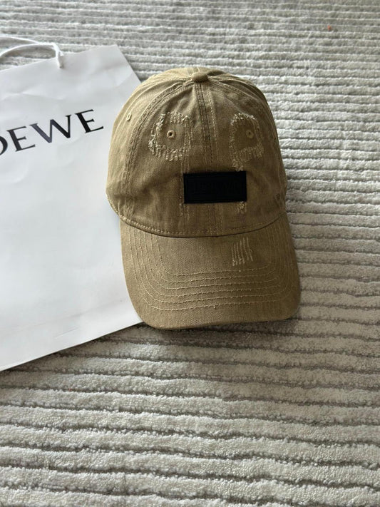 Loewe cap