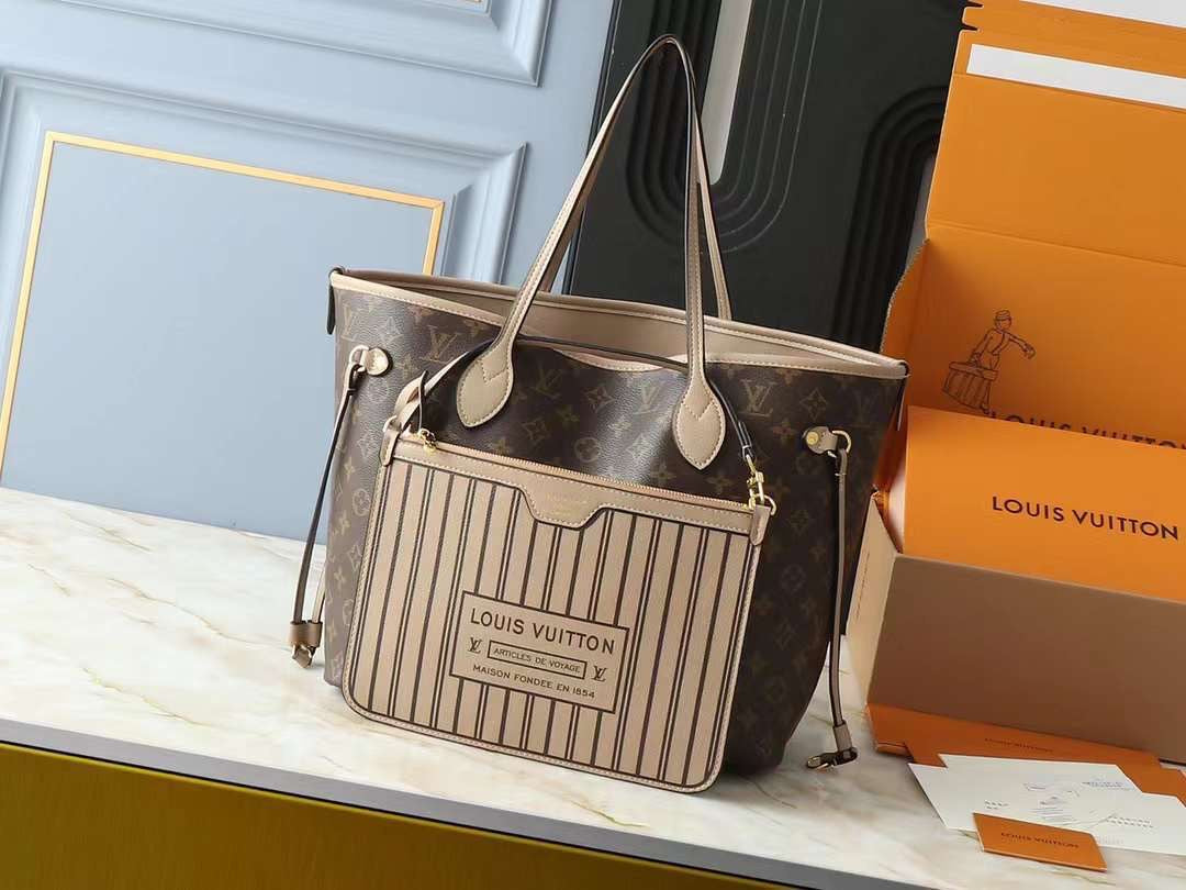 Lv bag tote
