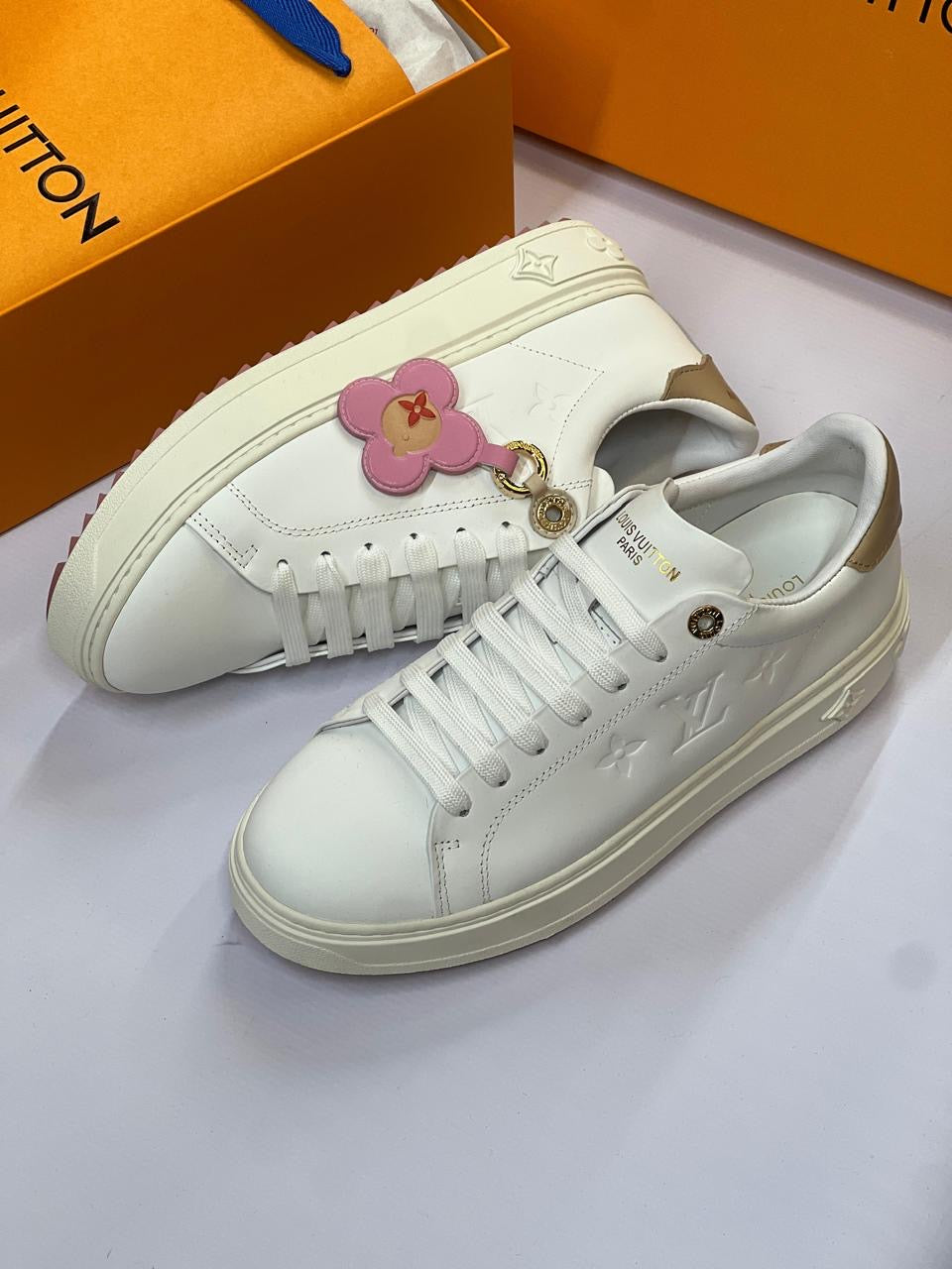 Lv sneakers