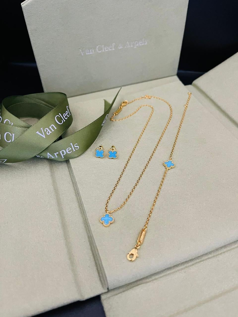 Van cleef jewelry set