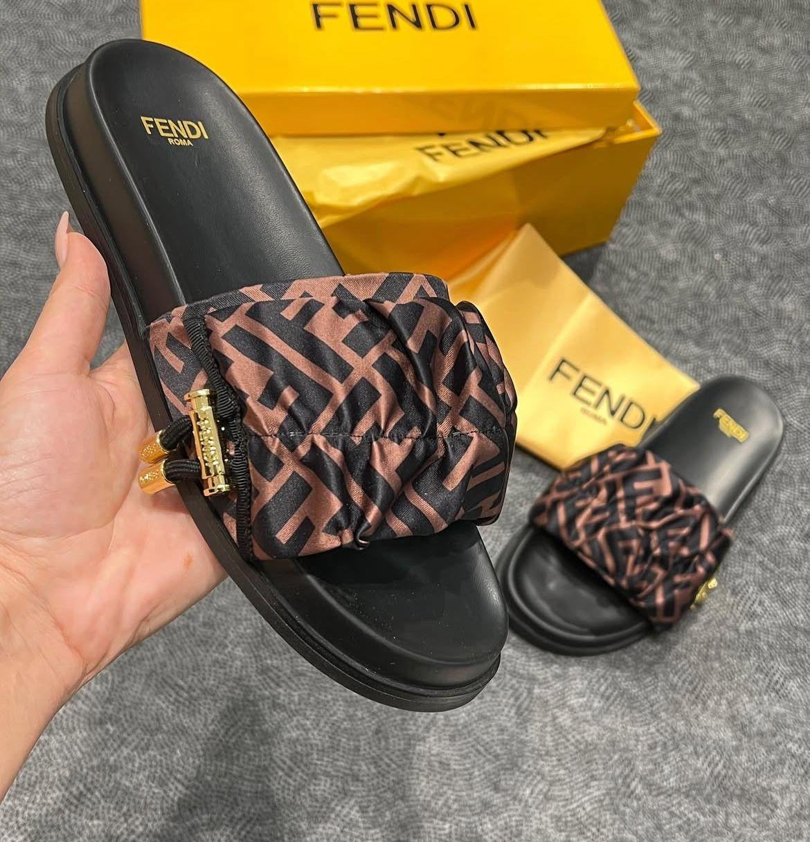 Fendi slippers