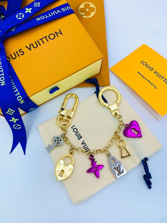 Lv jewelry - key chain - bag accessories