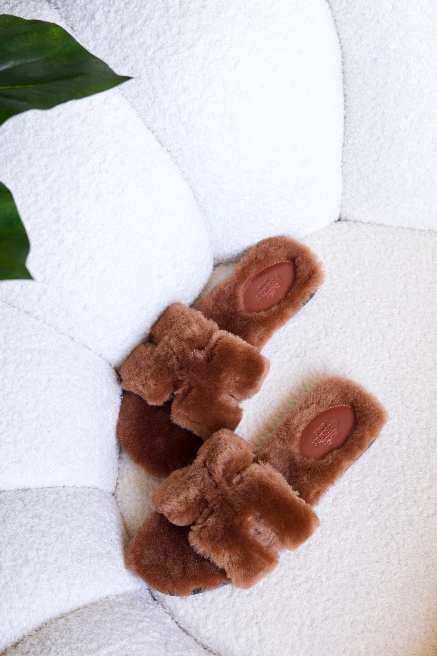 Hermes slippers with fur