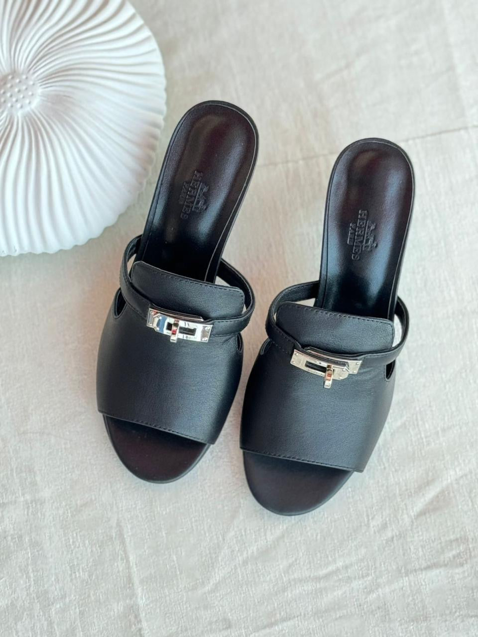 Hermes sandals heels