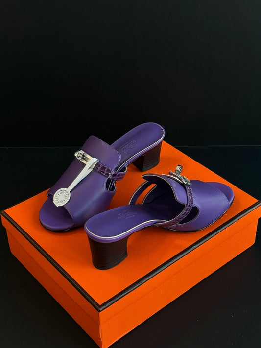 Hermes sandals heels