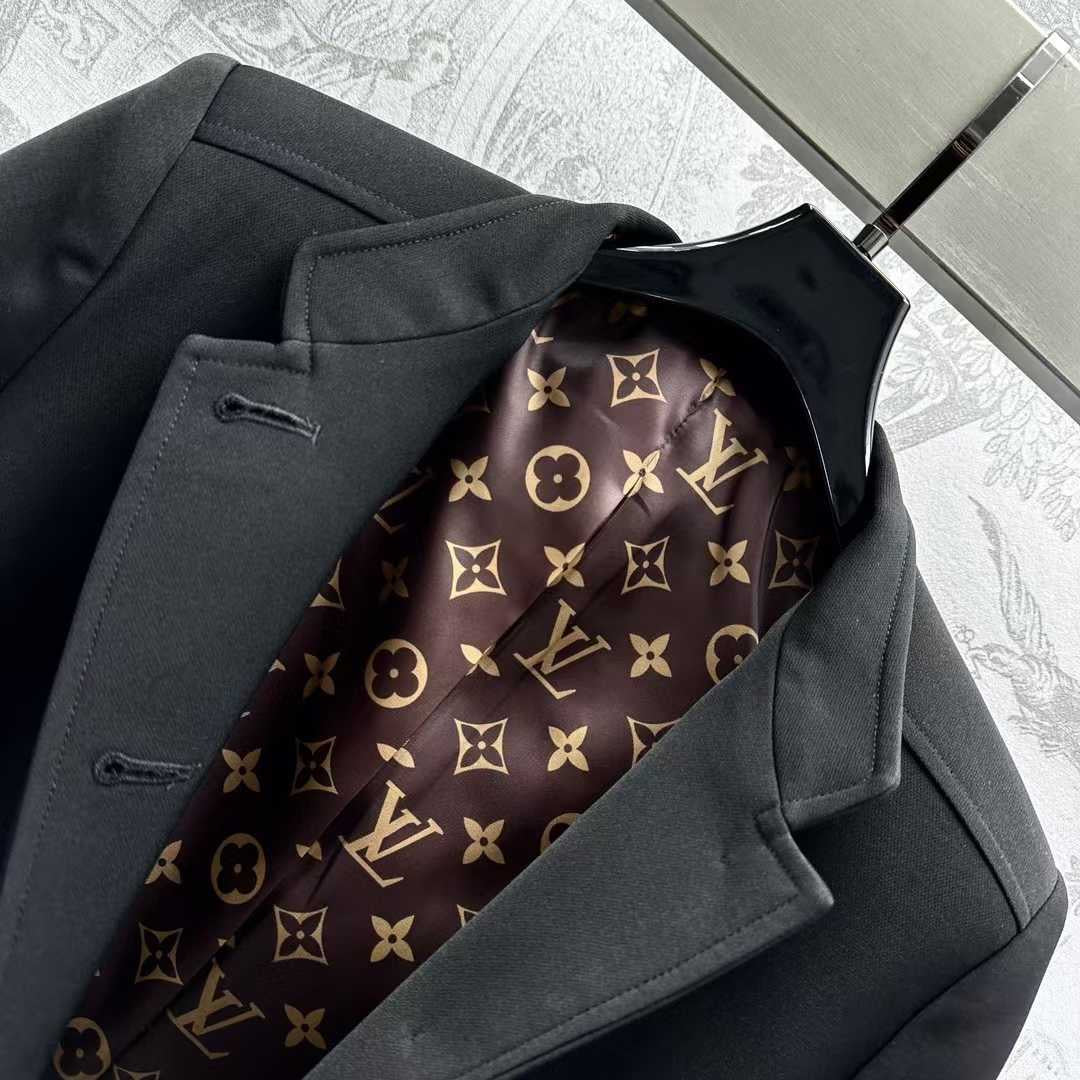 Lv jacket