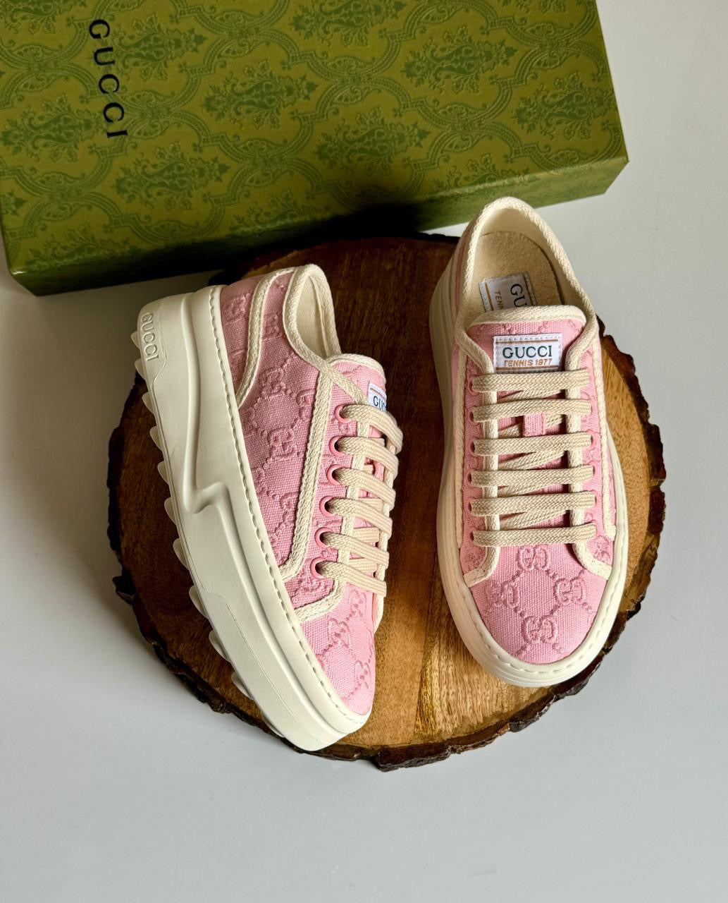 Gucci sneakers