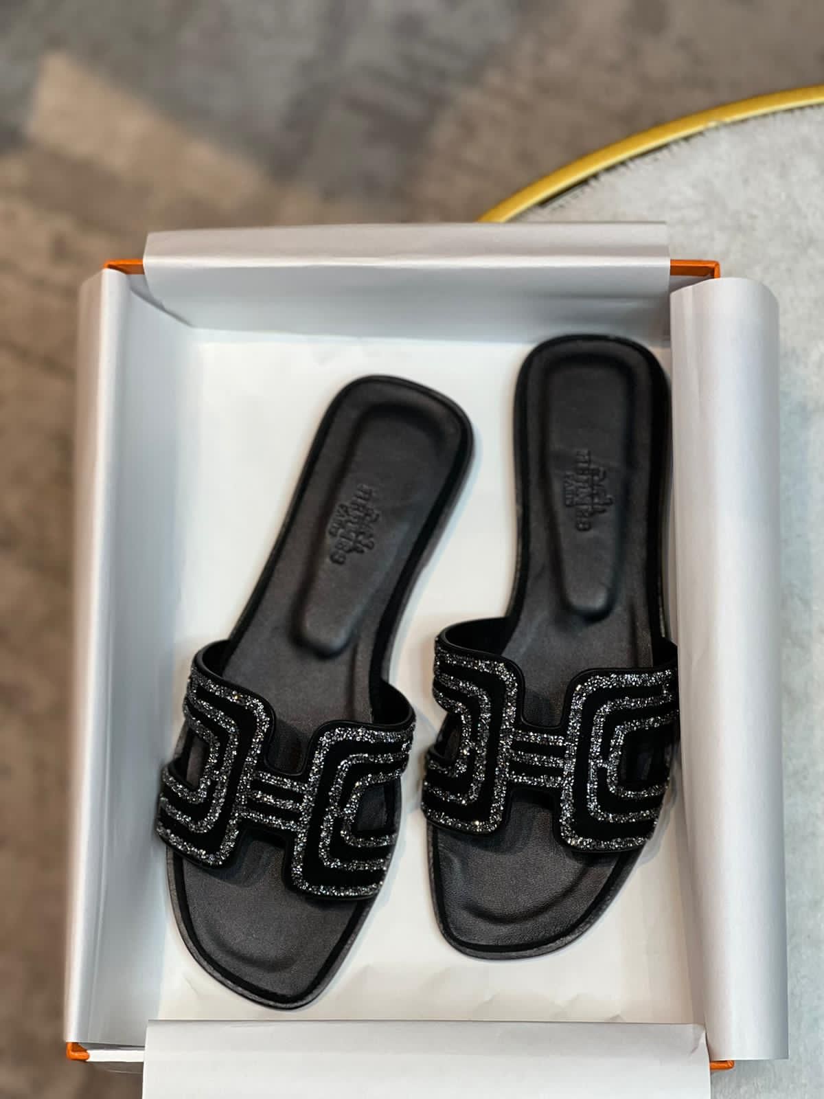 Hermes slippers