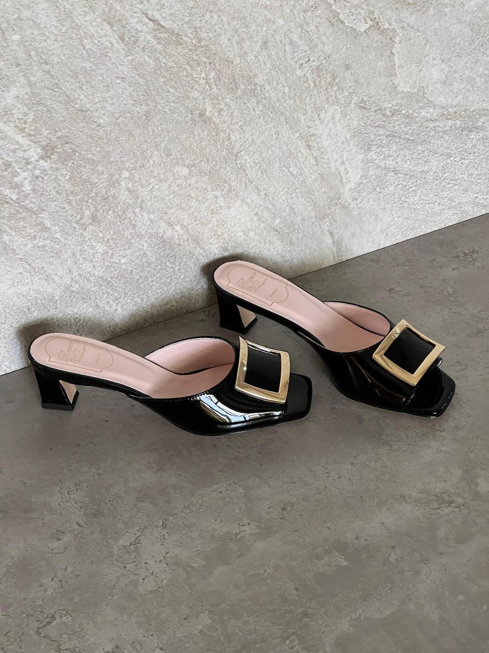 Roger vivier sandals heels