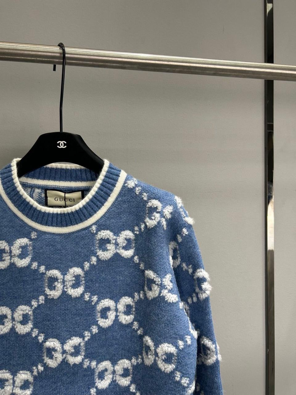 Gucci sweater