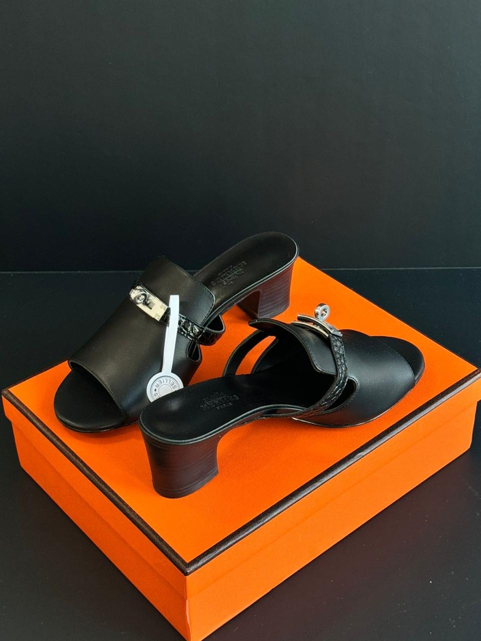 Hermes sandals heels