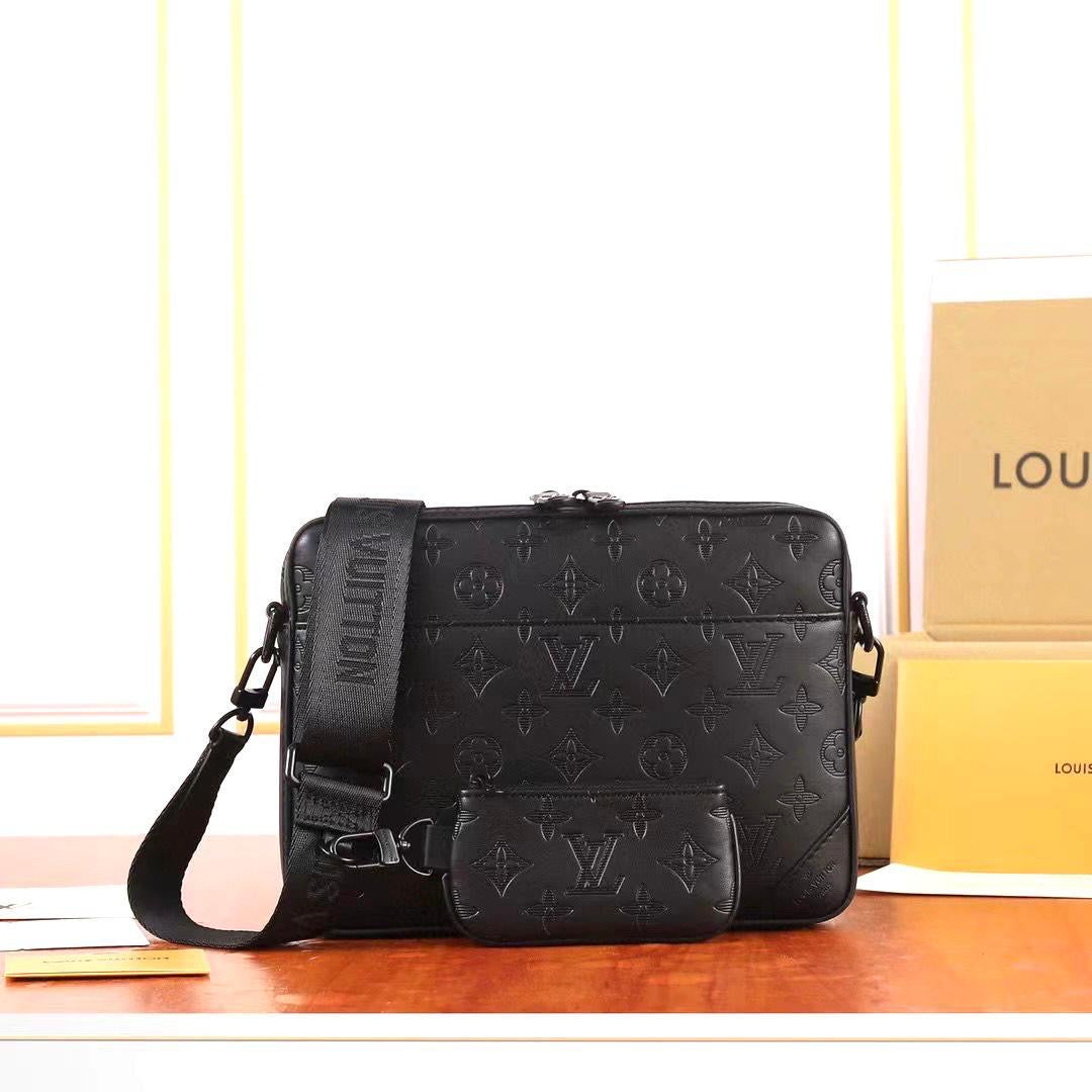 Lv bag - men