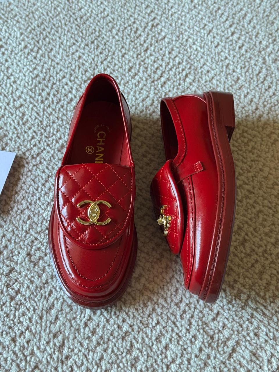 Chanel loafers - red