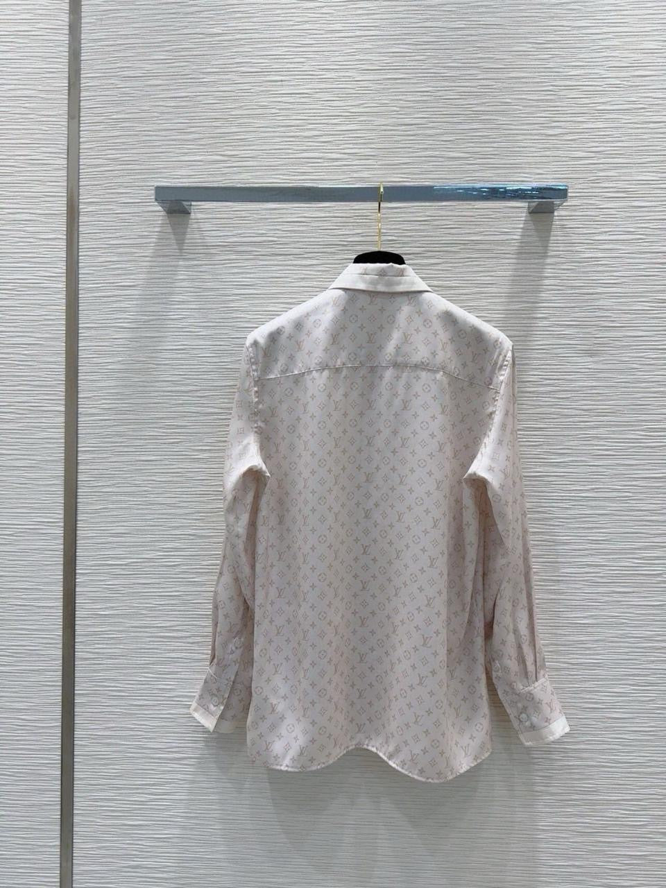 Lv shirt