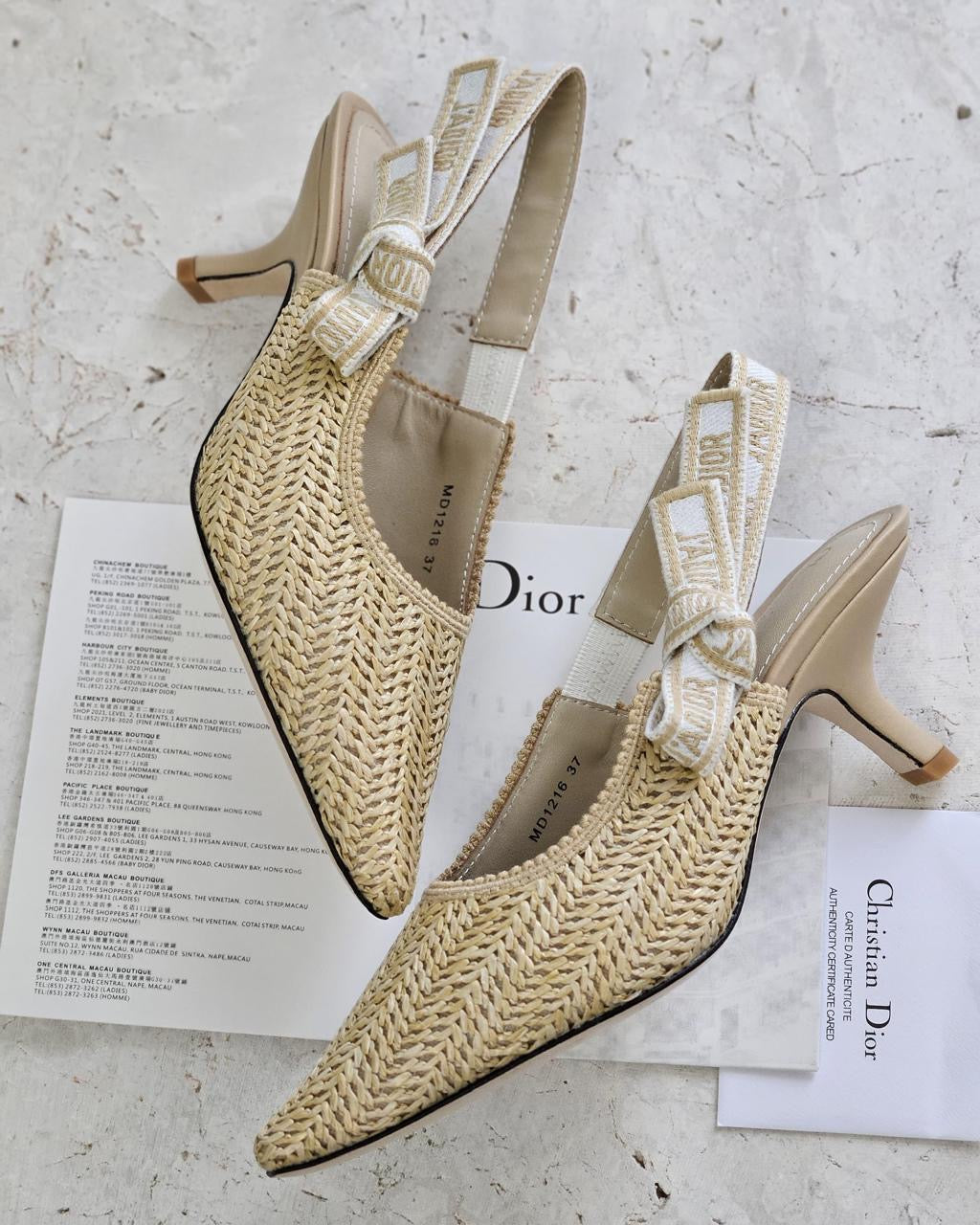 Dior heels beige