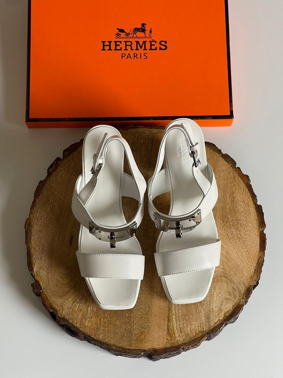 Hermes sandas heels