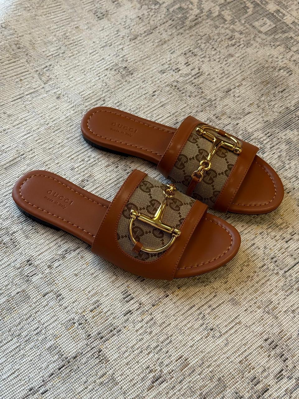 Gucci slippers