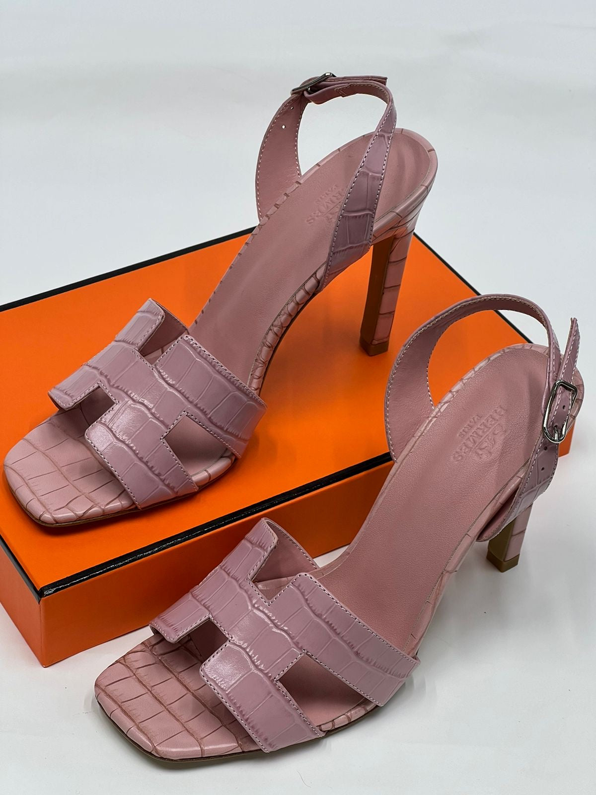 Hermes sandals heels