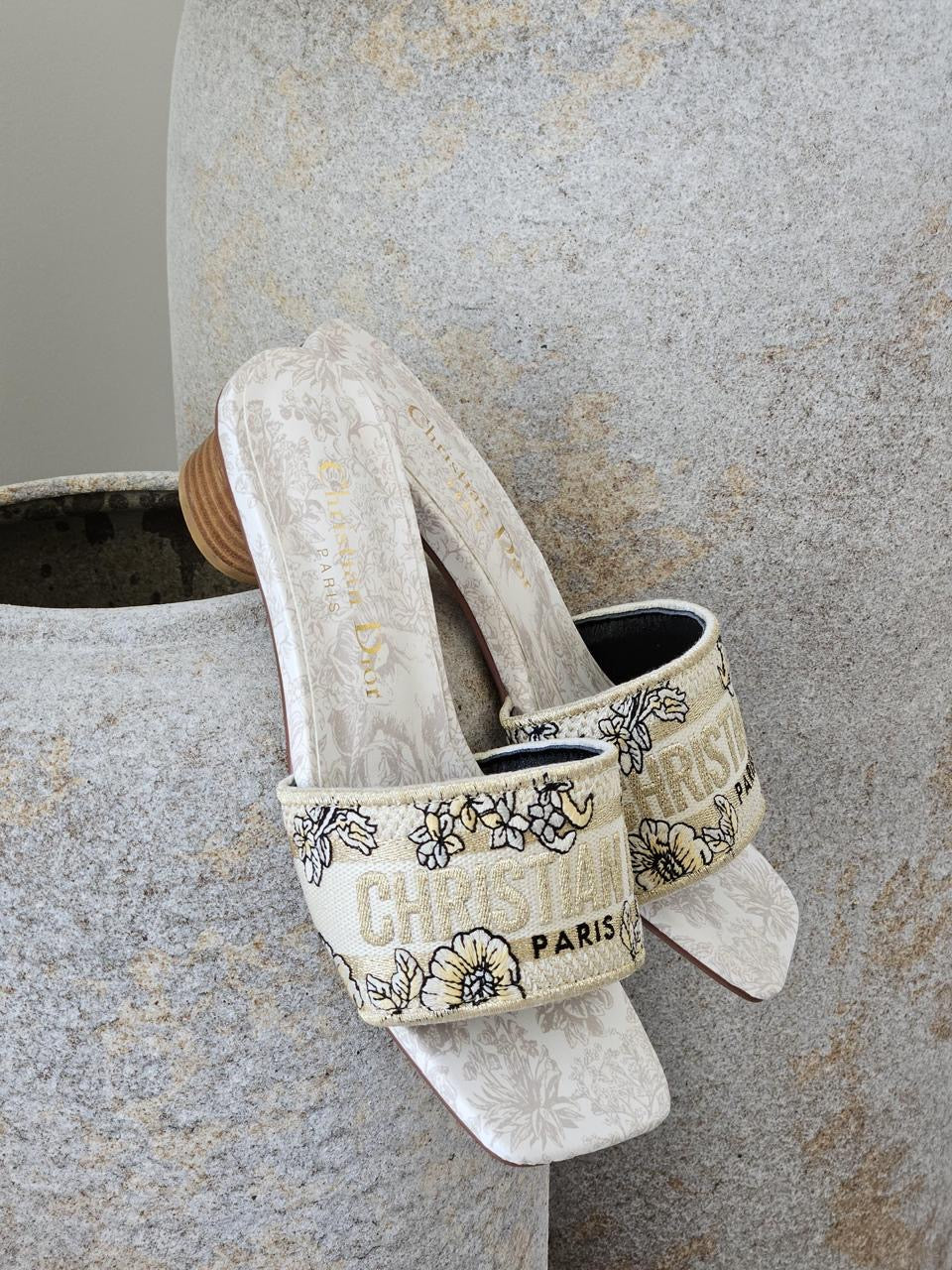 Dior slippers