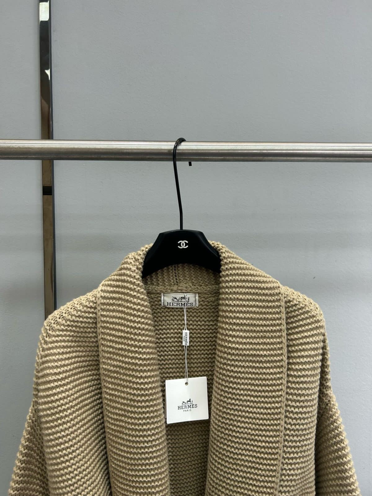 Hees jacket