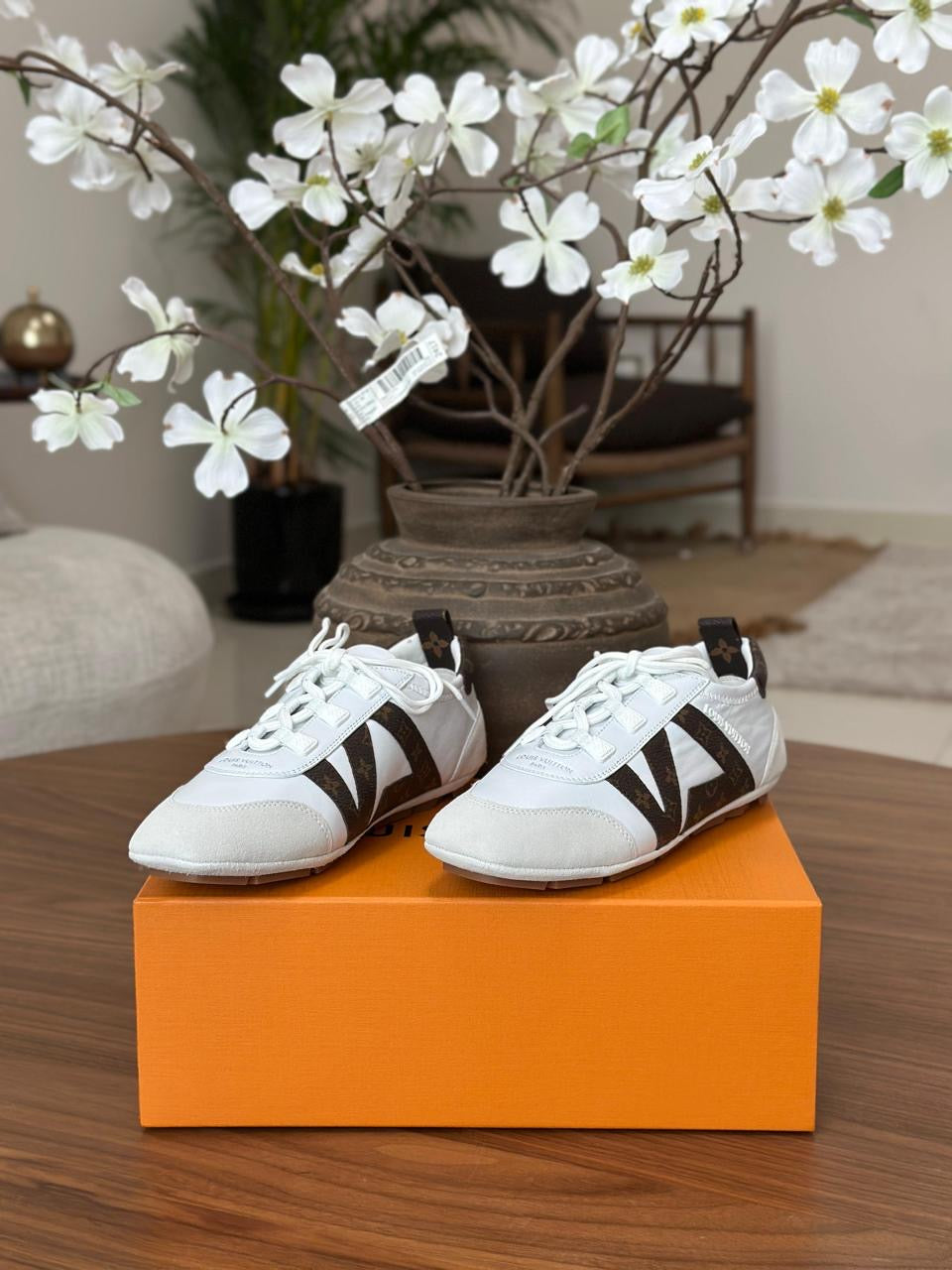 Lv sneakers