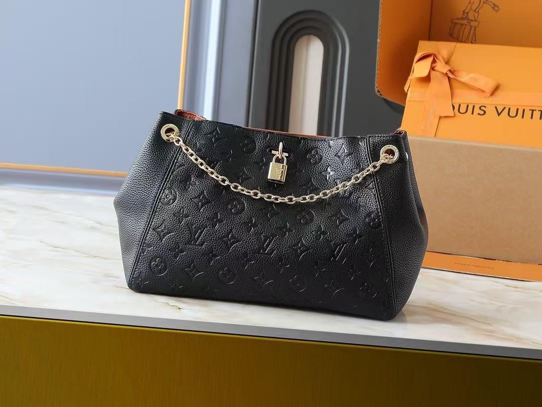 Lv bag tote