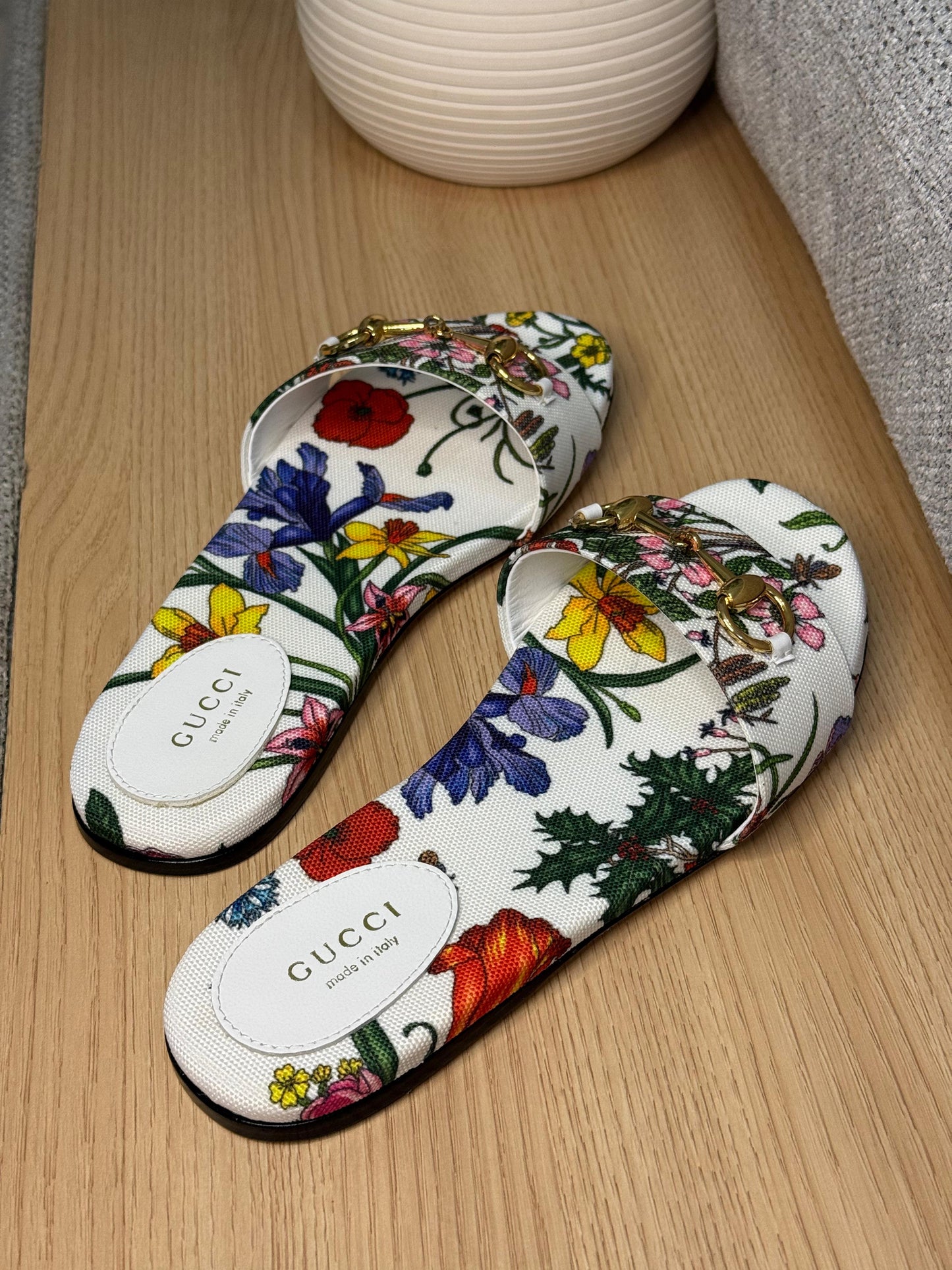 Gucci slippers