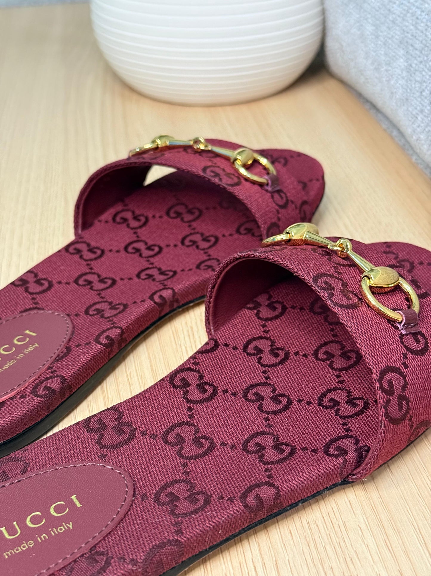Gucci slippers