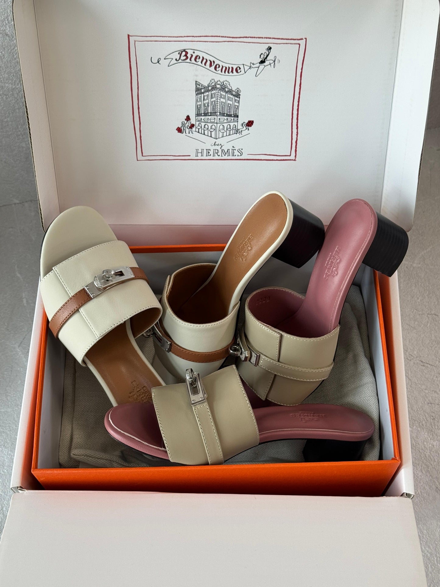 Hermes sandals heels