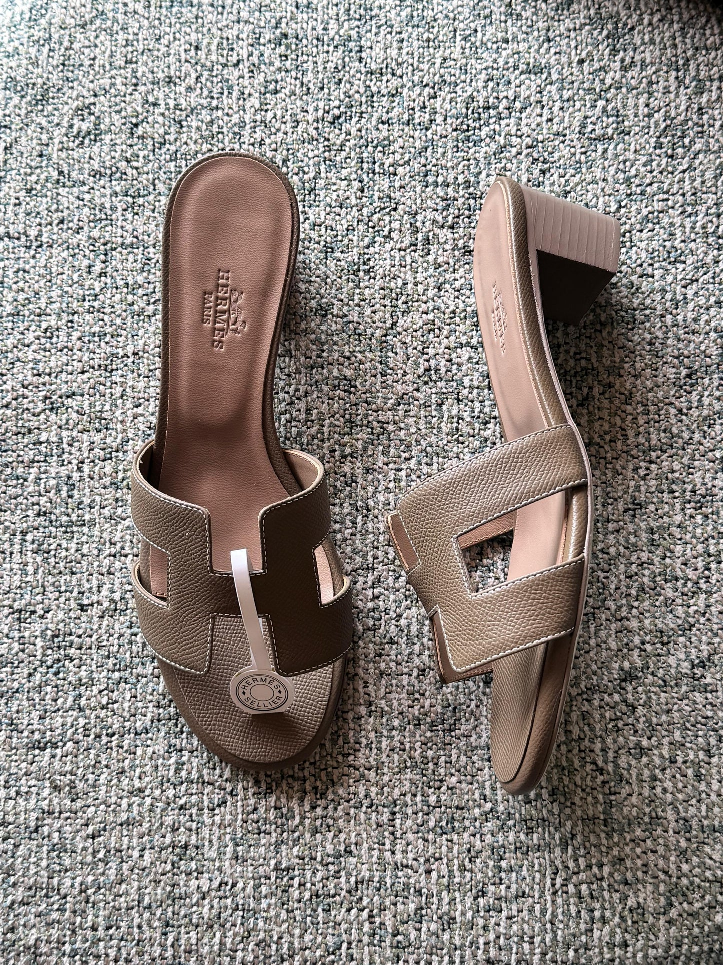 Hermes sandals heels